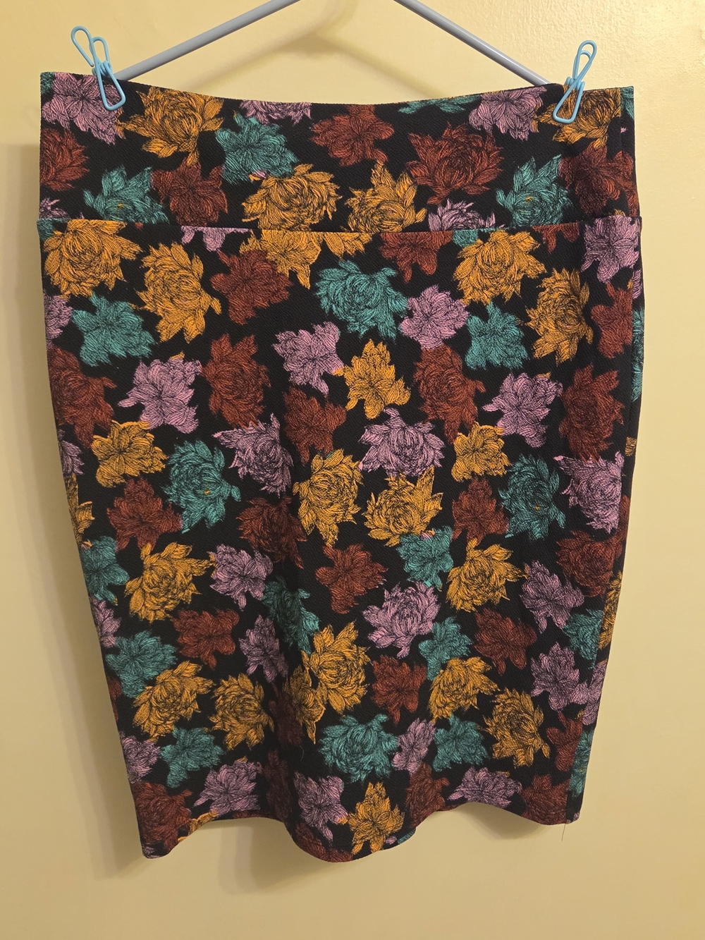 LuLaRoe Cassie Moody Floral Pencil Skirt XL Stretchy Knit Boho Festival Workwear